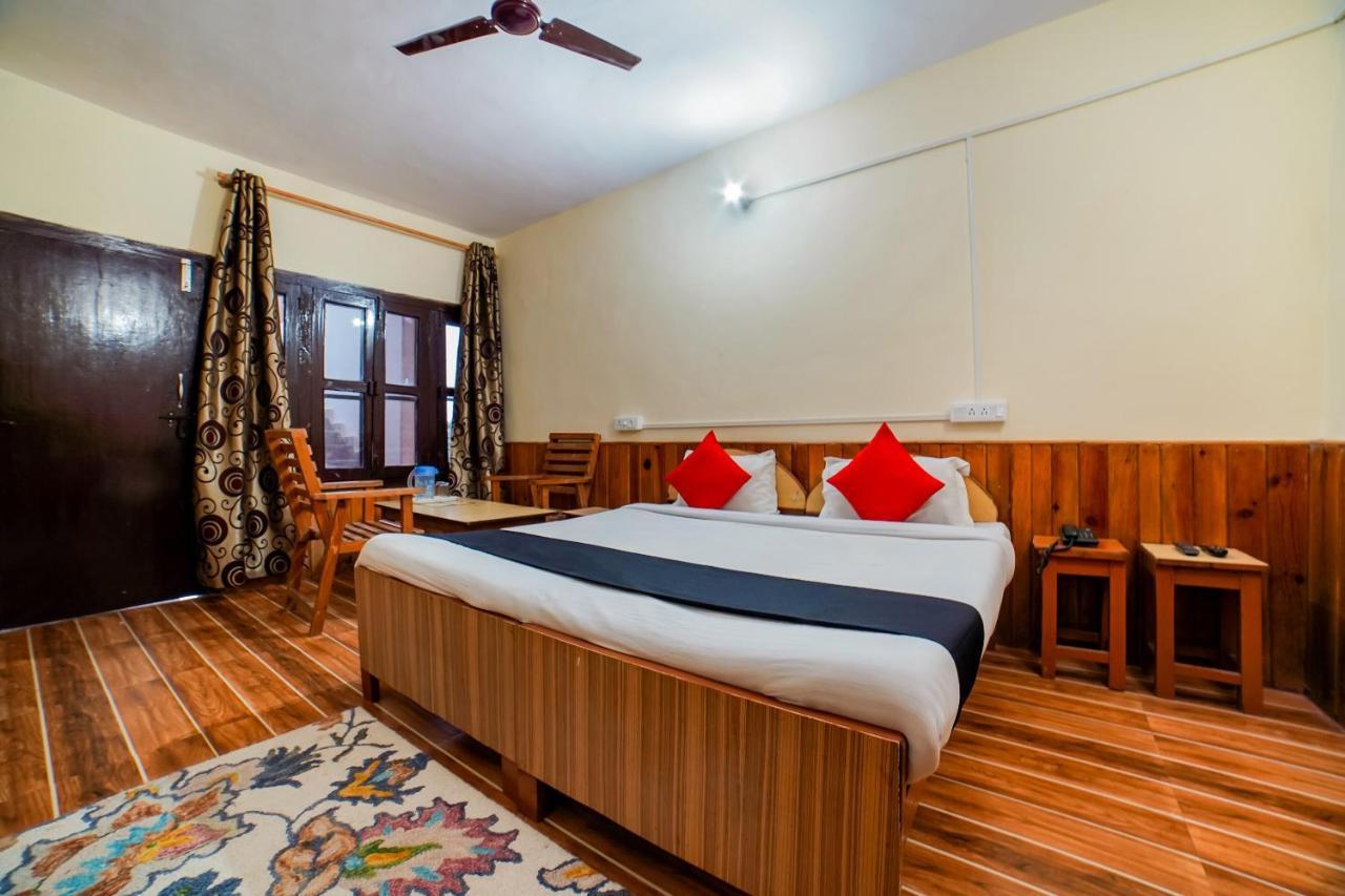 Capital O 47240 Hotel Blossom Resort Kausani Εξωτερικό φωτογραφία